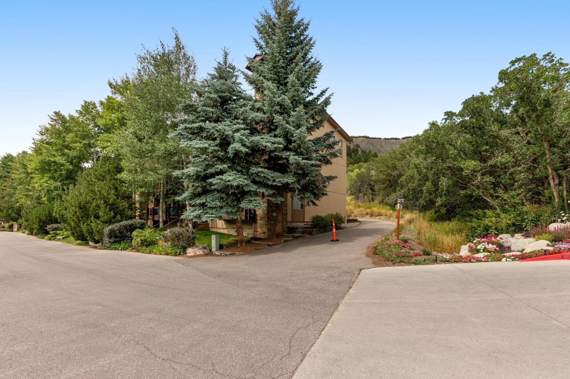 Woodbridge Condo By Snowmass Vacations Сноумасс Виллидж Экстерьер фото